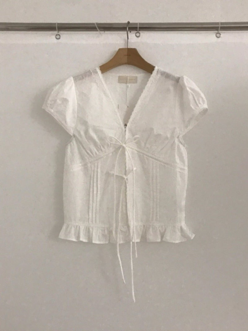 Cranae - Korean Women Fashion - #momslook - Dart Frill Blouse