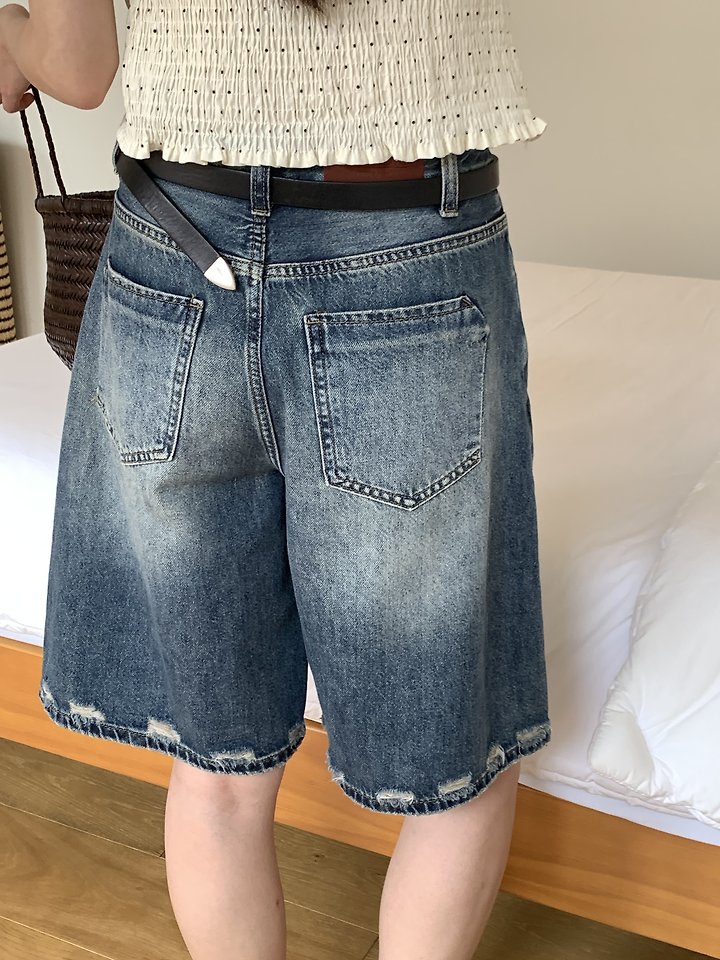 Cranae - Korean Women Fashion - #momslook - Reese Denim Shorts - 2