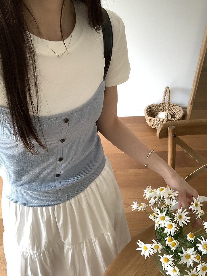Cranae - Korean Women Fashion - #romanticstyle - Bow Contrast Knit Top - 2