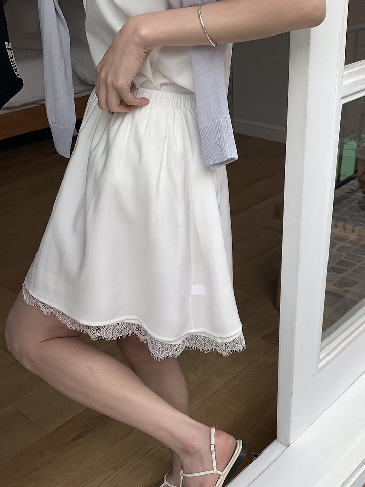 Cranae - Korean Women Fashion - #vintagekidsstyle - Pure Lace Skirt - 10