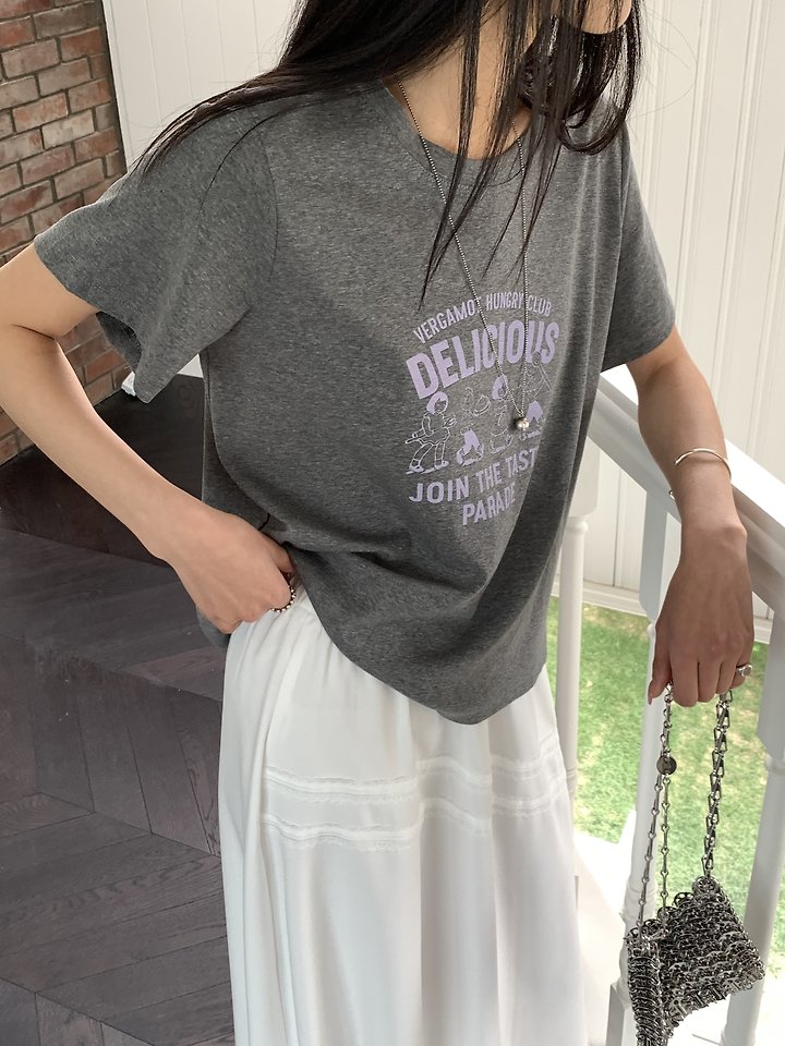 Cranae - Korean Women Fashion - #womensfashion - Vintage Graphic Loose-Fit Short-Sleeve Tee - 11