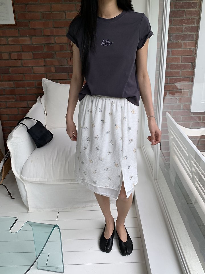 Cranae - Korean Women Fashion - #womensfashion - Floral Lace Banded Mini Skirt - 9