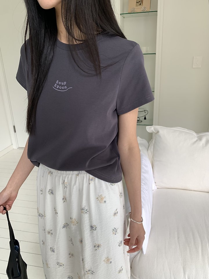 Cranae - Korean Women Fashion - #womensfashion - Soup Spoon Mini Logo Slim Short-Sleeve Tee - 2