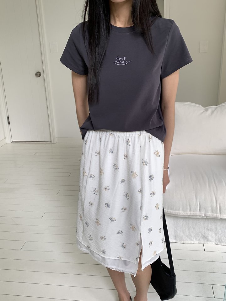 Cranae - Korean Women Fashion - #womensfashion - Soup Spoon Mini Logo Slim Short-Sleeve Tee - 8