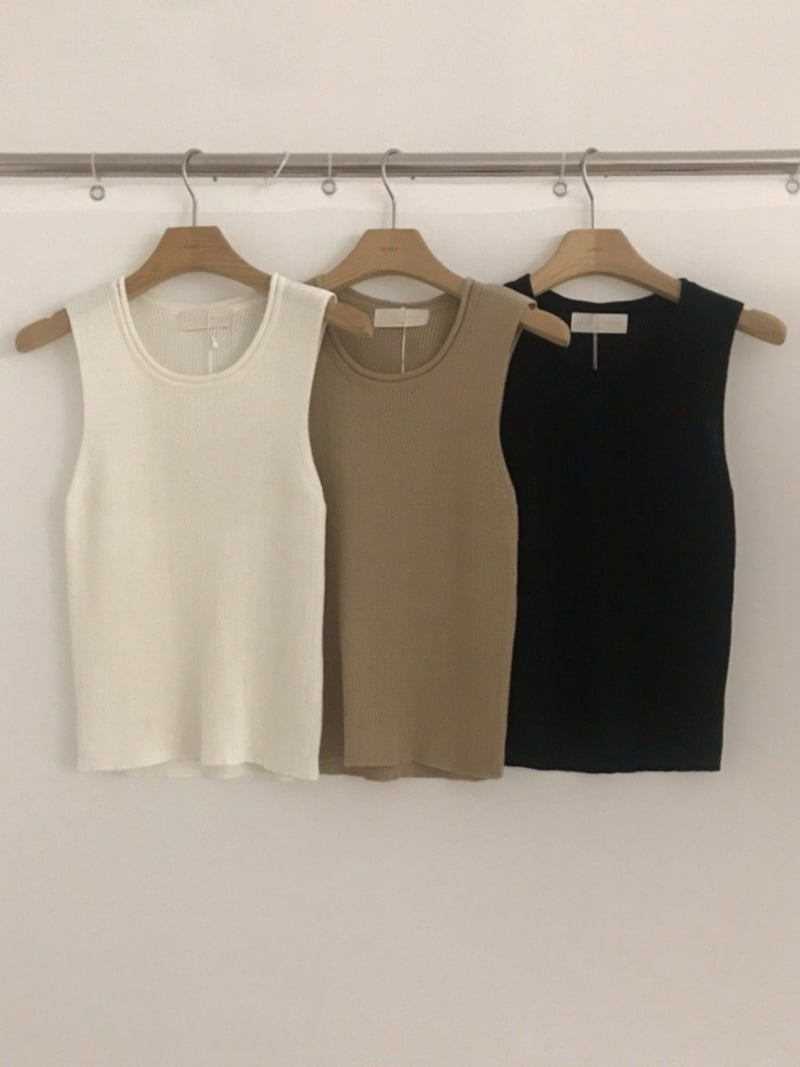 Cranae - Korean Women Fashion - #womensfashion - Slim Ribbed Knit Sleeveless Top