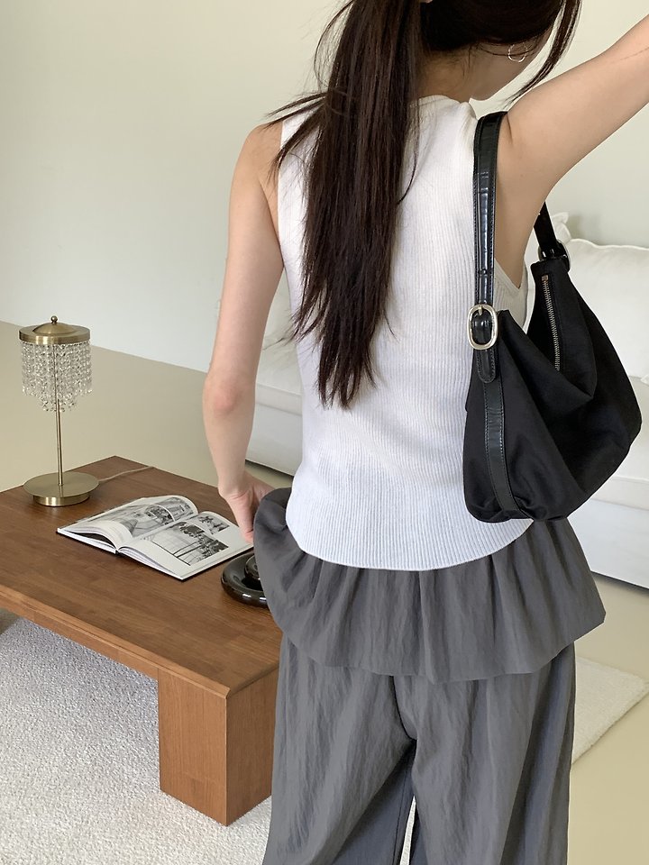 Cranae - Korean Women Fashion - #womensfashion - Slim Ribbed Knit Sleeveless Top - 11