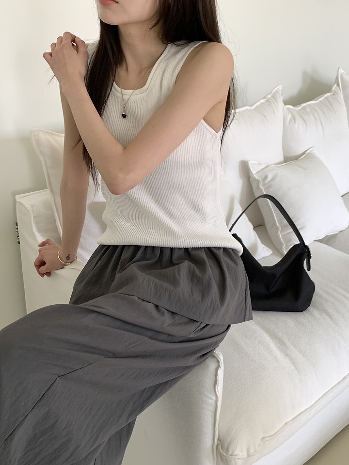 Cranae - Korean Women Fashion - #womensfashion - Slim Ribbed Knit Sleeveless Top - 3