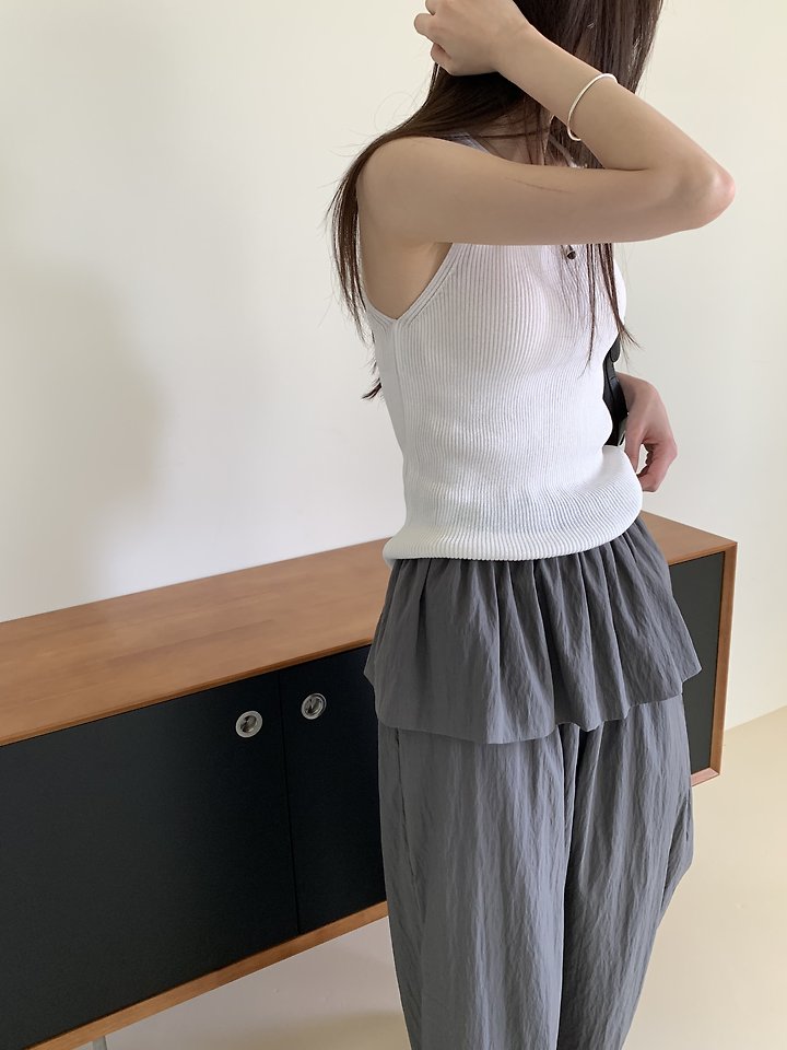 Cranae - Korean Women Fashion - #womensfashion - Slim Ribbed Knit Sleeveless Top - 7