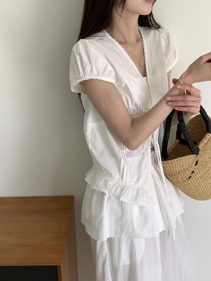 Cranae - Korean Women Fashion - #momslook - Dart Frill Blouse - 4