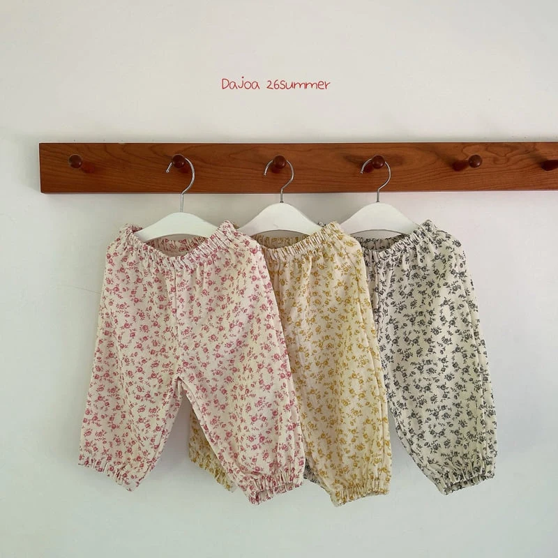 Dajoa - Korean Children Fashion - #littlefashionista - Floral Pants - 2
