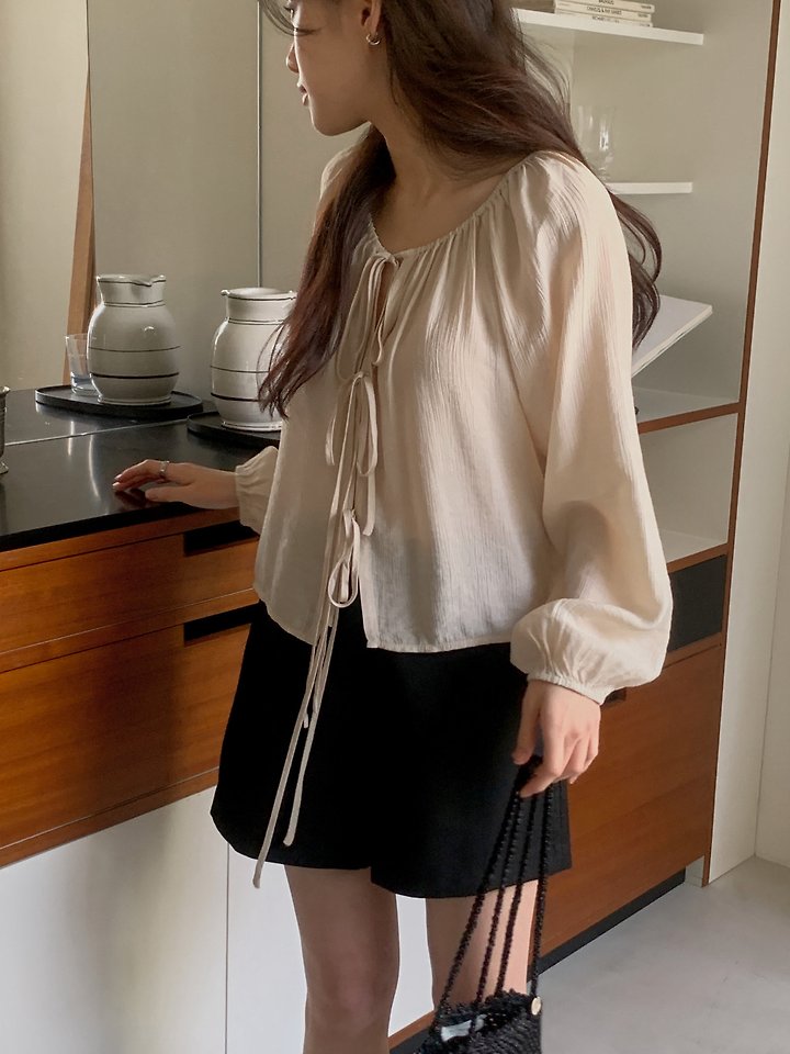 Dress Room - Korean Women Fashion - #momslook - Shoe Ribbon Blouse - 2