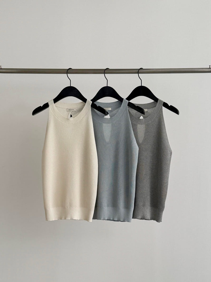Dress Room - Korean Women Fashion - #womensfashion - Clean Sleeveless Knit Top
