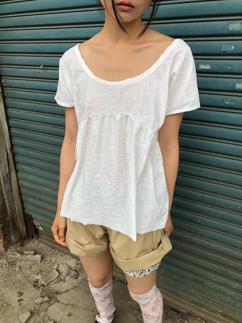 Flash - Korean Women Fashion - #momslook - Apple Tee - 3