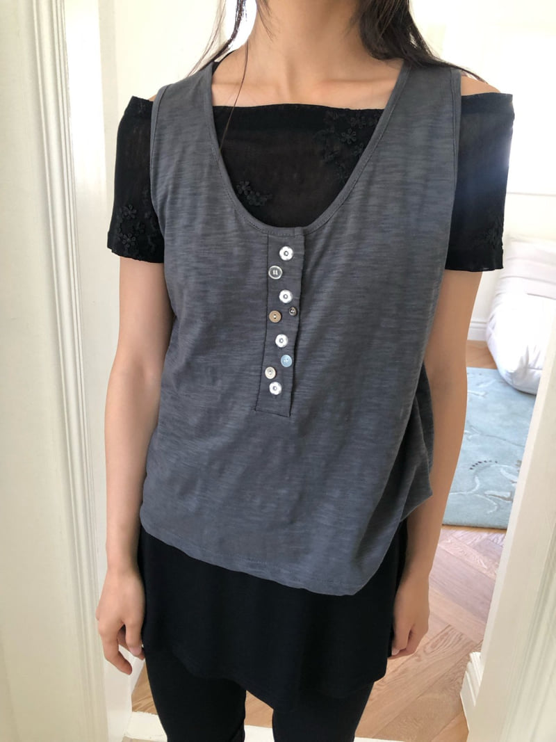 Flash - Korean Women Fashion - #momslook - Rosy Button Tee - 10