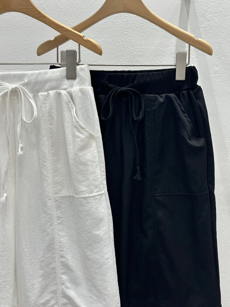 Flash - Korean Women Fashion - #momslook - Capri Pants - 2