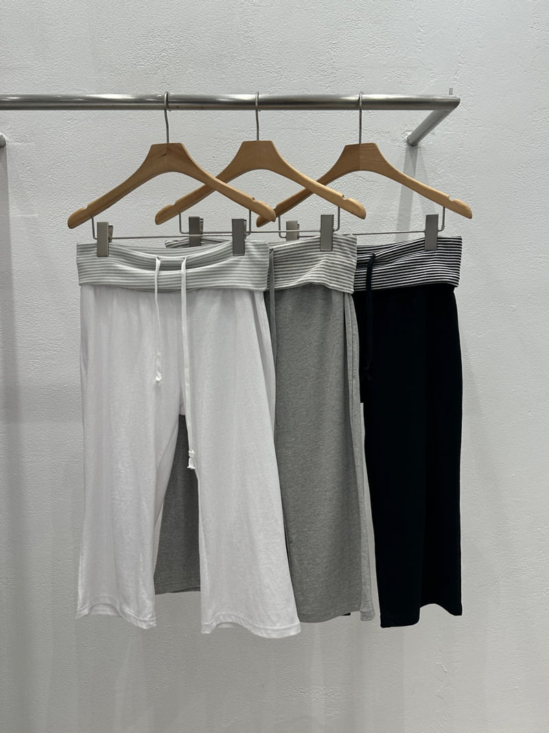 Flash - Korean Women Fashion - #thelittlethings - Cropped Lounge Pants