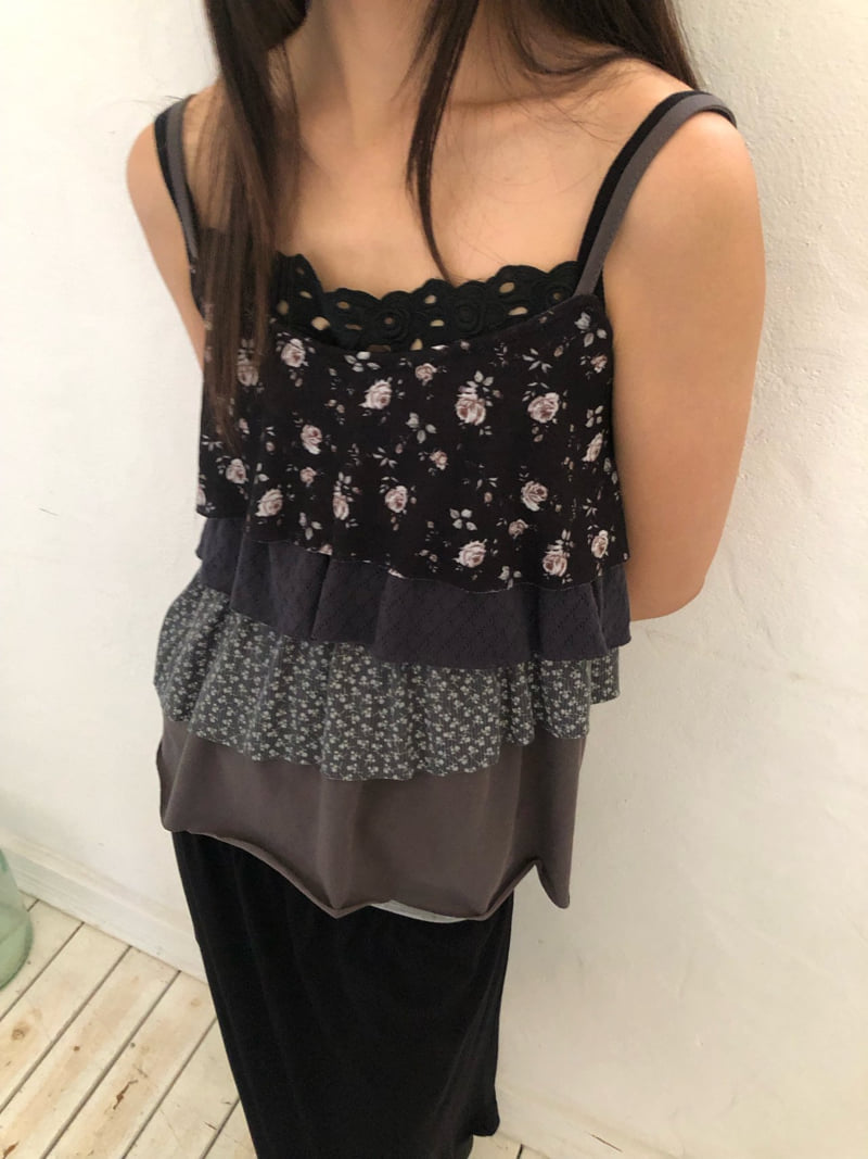 Flash - Korean Women Fashion - #vintageinspired - Triple-Strap Sleeveless Top - 9