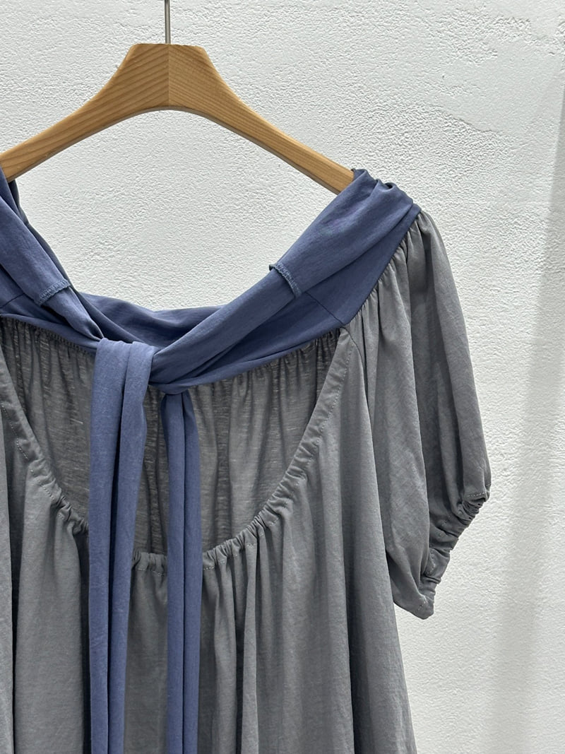 Flash - Korean Women Fashion - #vintagekidsstyle - Dove Tee - 2