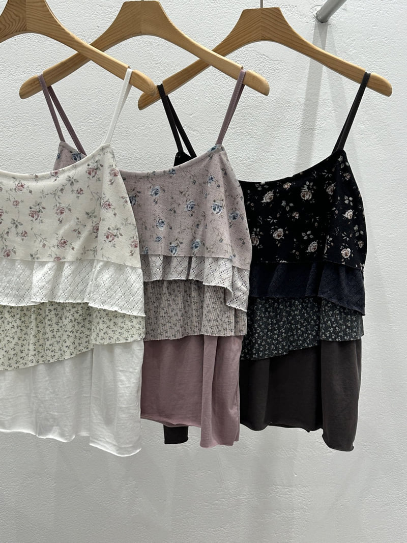 Flash - Korean Women Fashion - #womensfashion - Triple-Strap Sleeveless Top - 2