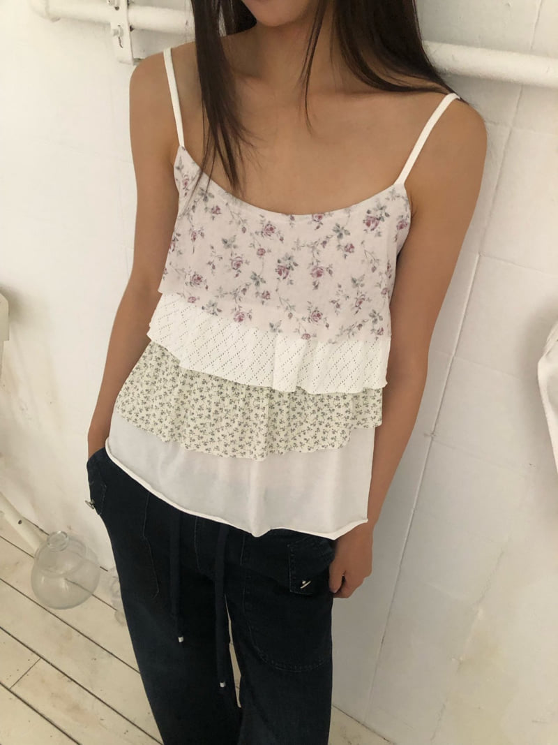 Flash - Korean Women Fashion - #momslook - Triple-Strap Sleeveless Top - 4