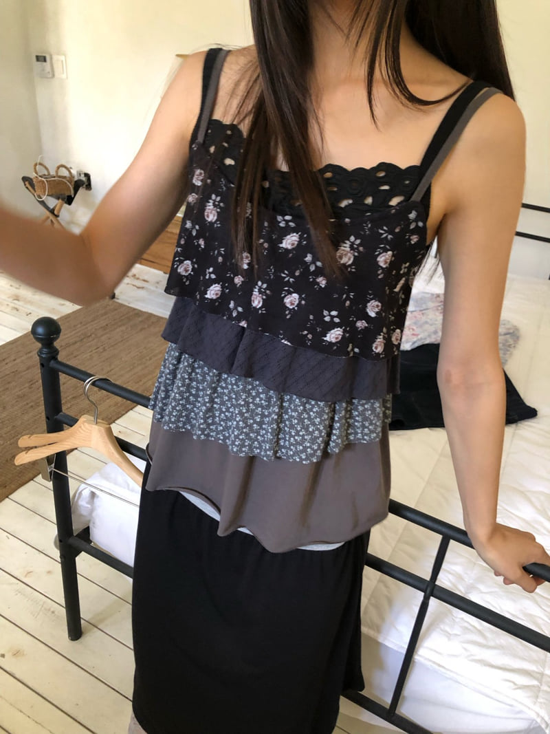 Flash - Korean Women Fashion - #womensfashion - Triple-Strap Sleeveless Top - 8
