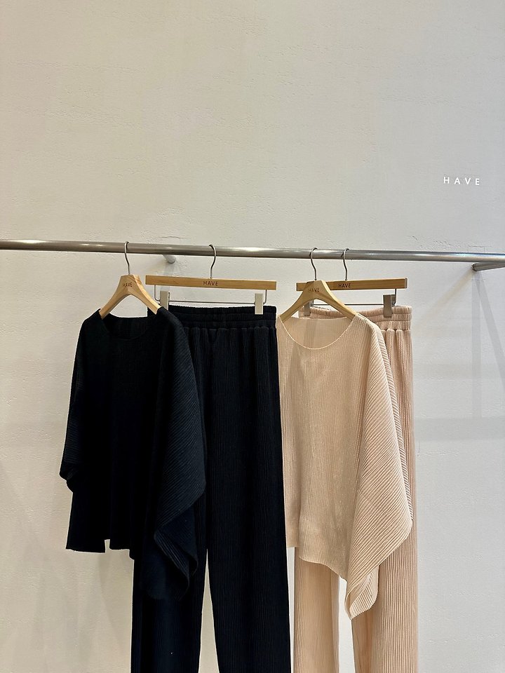 Have - Korean Women Fashion - #momslook - Bern Poncho Pleated Set