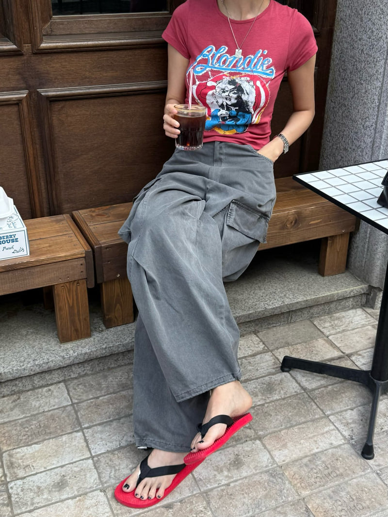 Heil - Korean Women Fashion - #momslook - Heart Singer Tee - 6