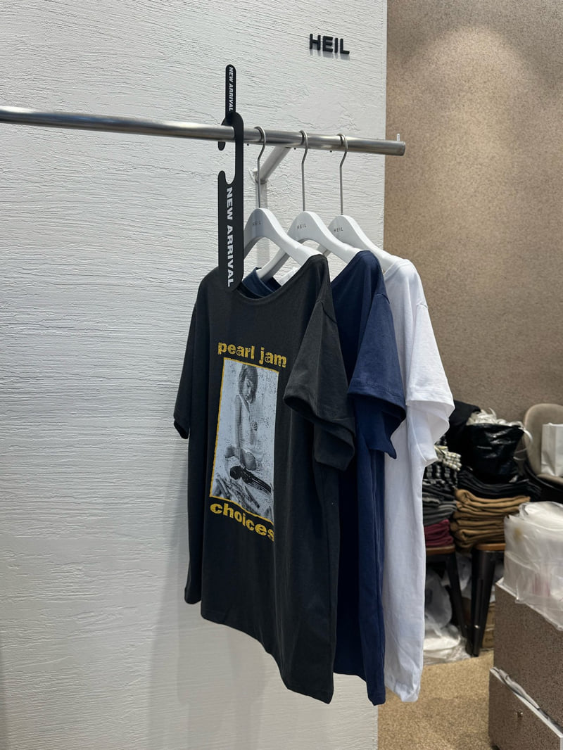 Heil - Korean Women Fashion - #shopsmall - Pigment Baby One-Shoulder Tee