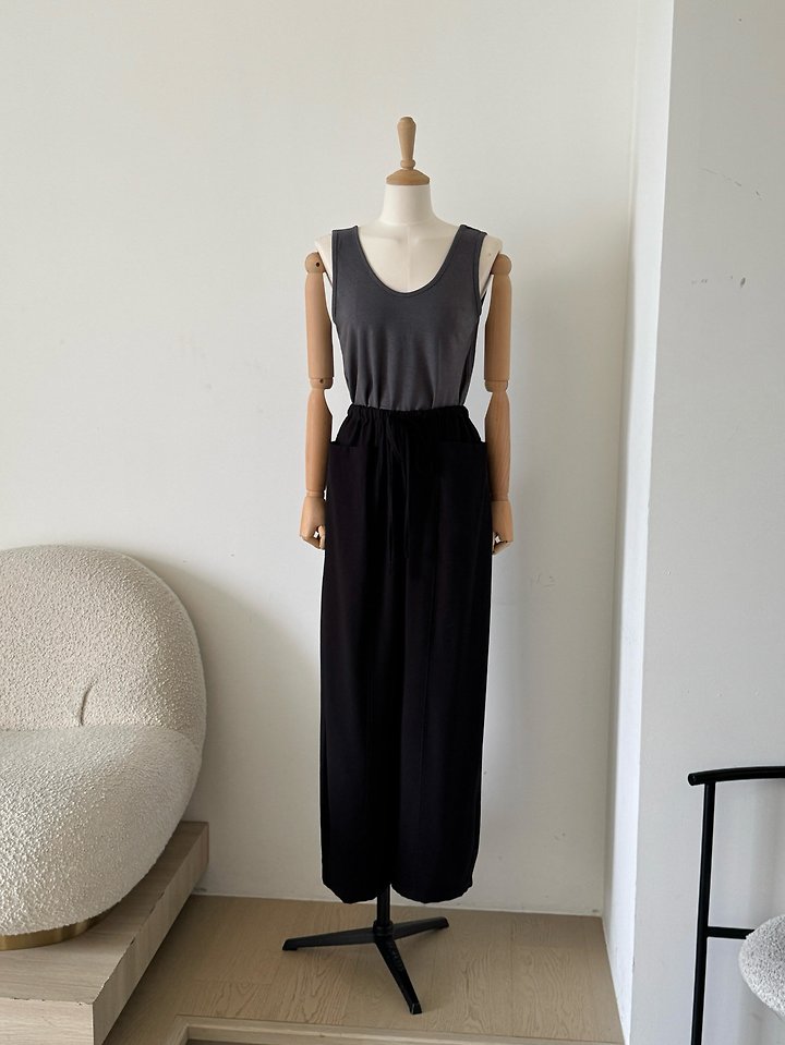Heize - Korean Women Fashion - #momslook - Linen Sleeveless Tee - 2