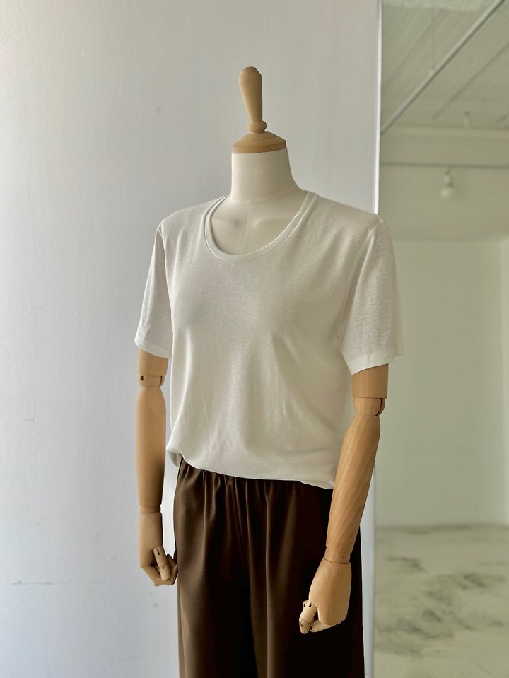 Heize - Korean Women Fashion - #thelittlethings - Linen Crewneck Tee - 7