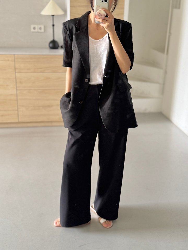 Heize - Korean Women Fashion - #vintageinspired - Linen Sleeveless Tee - 5