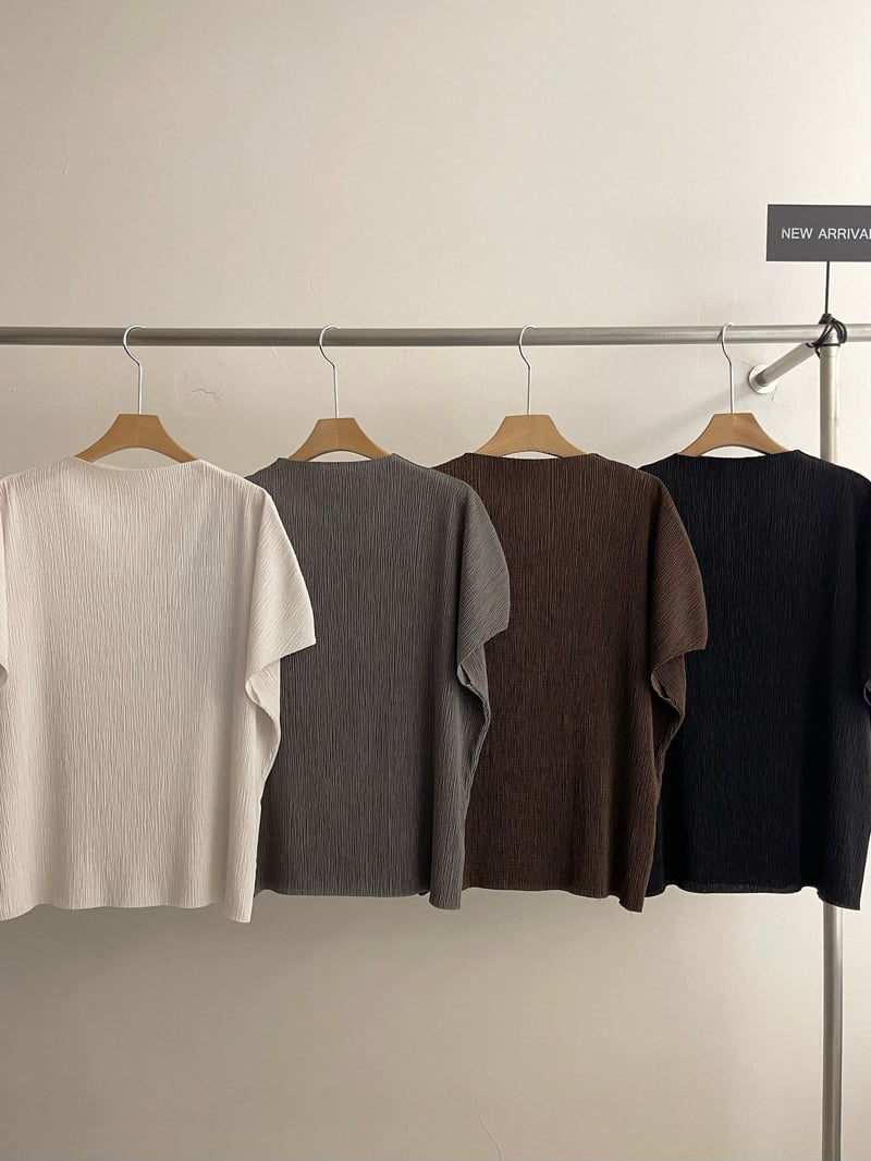 Heize - Korean Women Fashion - #womensfashion - Pleated Tee - 2