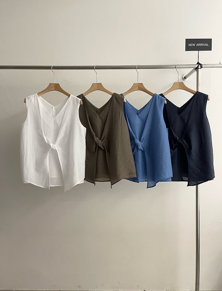 Heize - Korean Women Fashion - #womensfashion - Twist Detail Sleeveless Blouse - 9