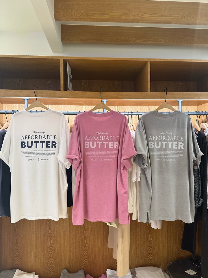 Hiyann - Korean Women Fashion - #momslook - Butter Pig Tee - 2