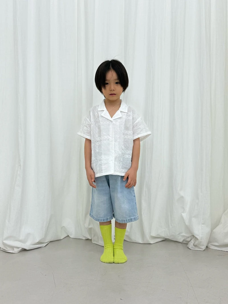 I Under Stand - Korean Children Fashion - #kidsshorts - Heart Rivet Half Denim Pants - 4