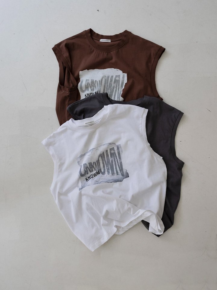 Inssense - Korean Women Fashion - #momslook - Unknown Cut-Off Sleeveless Top - 10
