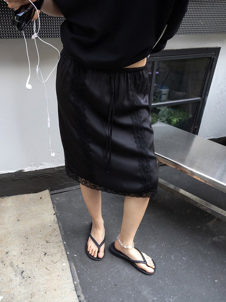 Inssense - Korean Women Fashion - #momslook - Draped Halter Off-Shoulder Short-Sleeve Top - 4