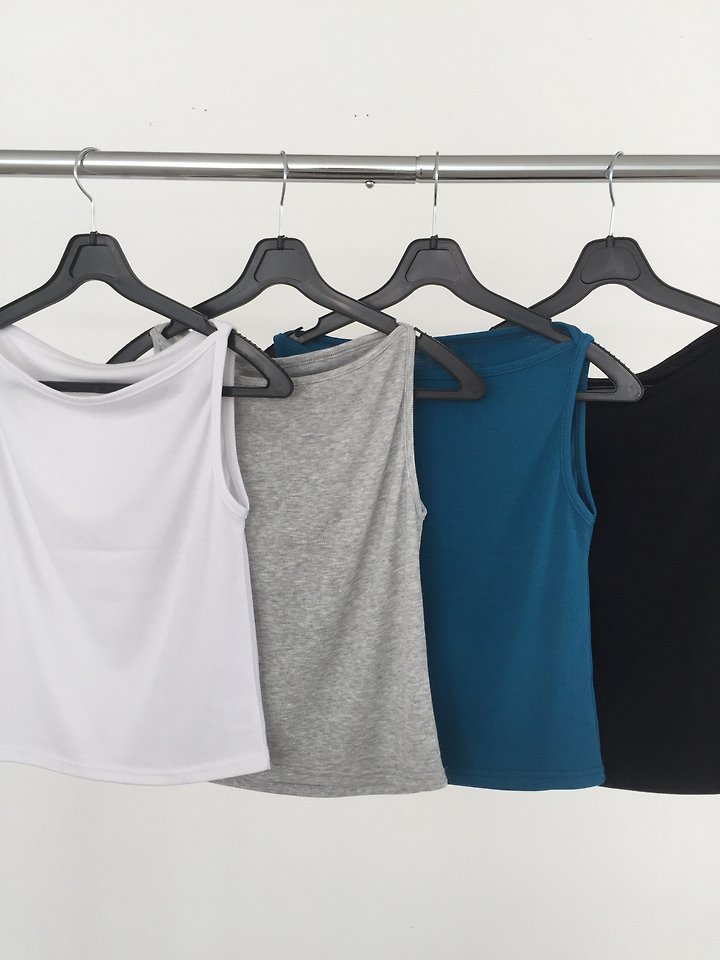 Jeiin - Korean Women Fashion - #shopsmall - Water Sleeveless Top - 2