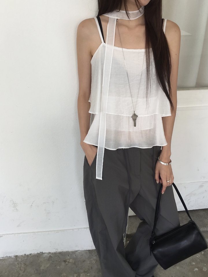 Jeiin - Korean Women Fashion - #thelittlethings - Bloom Sleeveless Blouse - 7