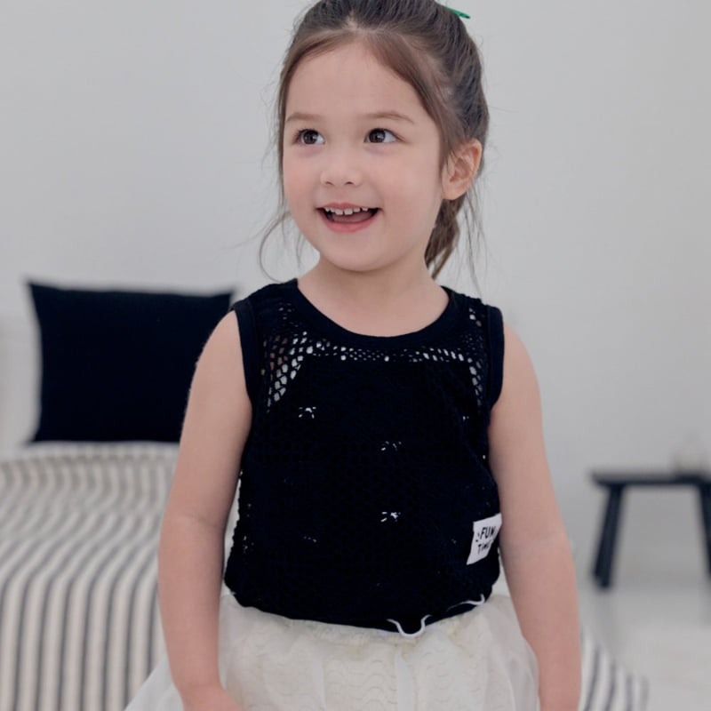 Kikimora - Korean Children Fashion - #childofig - Lace Sleeveless Top - 2