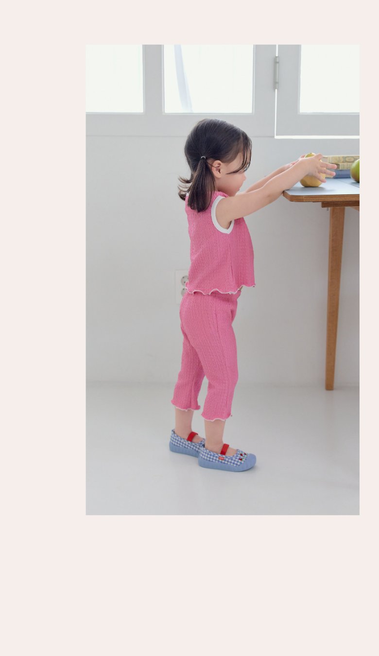 Kikimora - Korean Children Fashion - #discoveringself - Embossed Bootcut Pants - 7