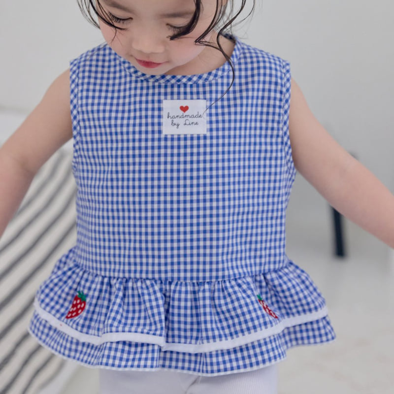 Kikimora - Korean Children Fashion - #todddlerfashion - Strawberry Check Sleeveless Top - 2