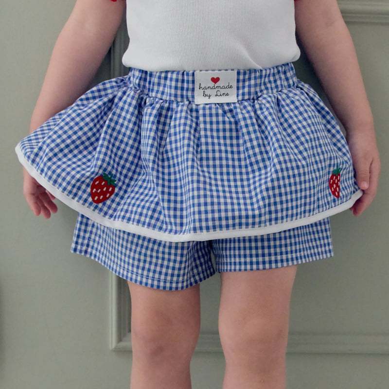 Kikimora - Korean Children Fashion - #toddlerclothing - Strawberry Check Shorts - 2
