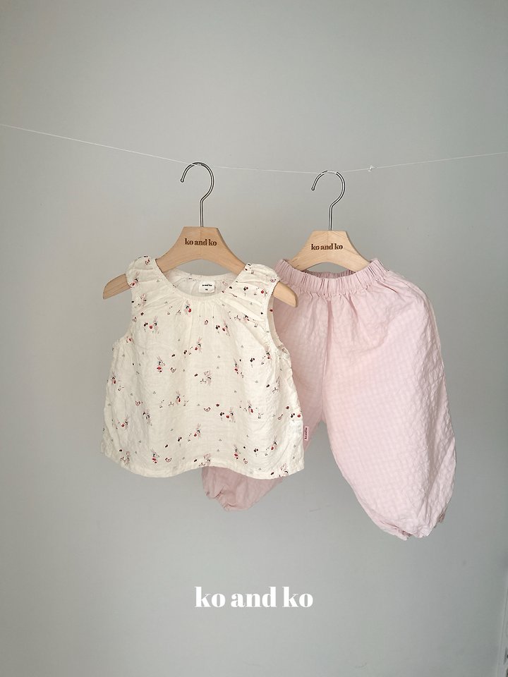 Ko And Ko - Korean Baby Fashion - #onlinebabyboutique - Jenny Sleeveless Blouse - 7