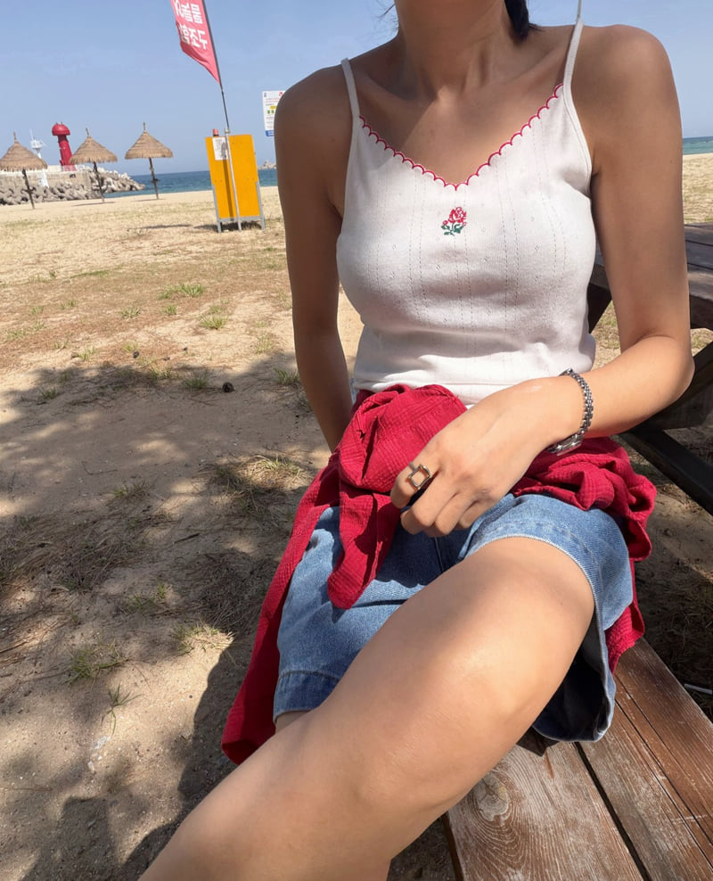 Lagrass - Korean Women Fashion - #momslook - Skull Sleeveless Top - 7