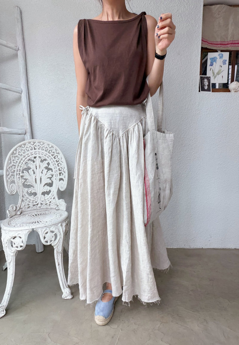 Lagrass - Korean Women Fashion - #vintageinspired - Twist Sleeveless Top - 10