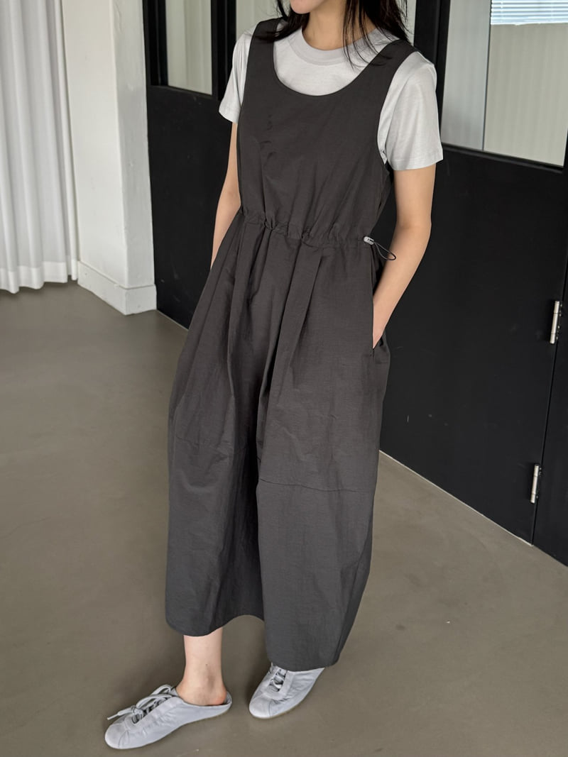 Le Etoile - Korean Women Fashion - #momslook - U-Neck One-piece - 3