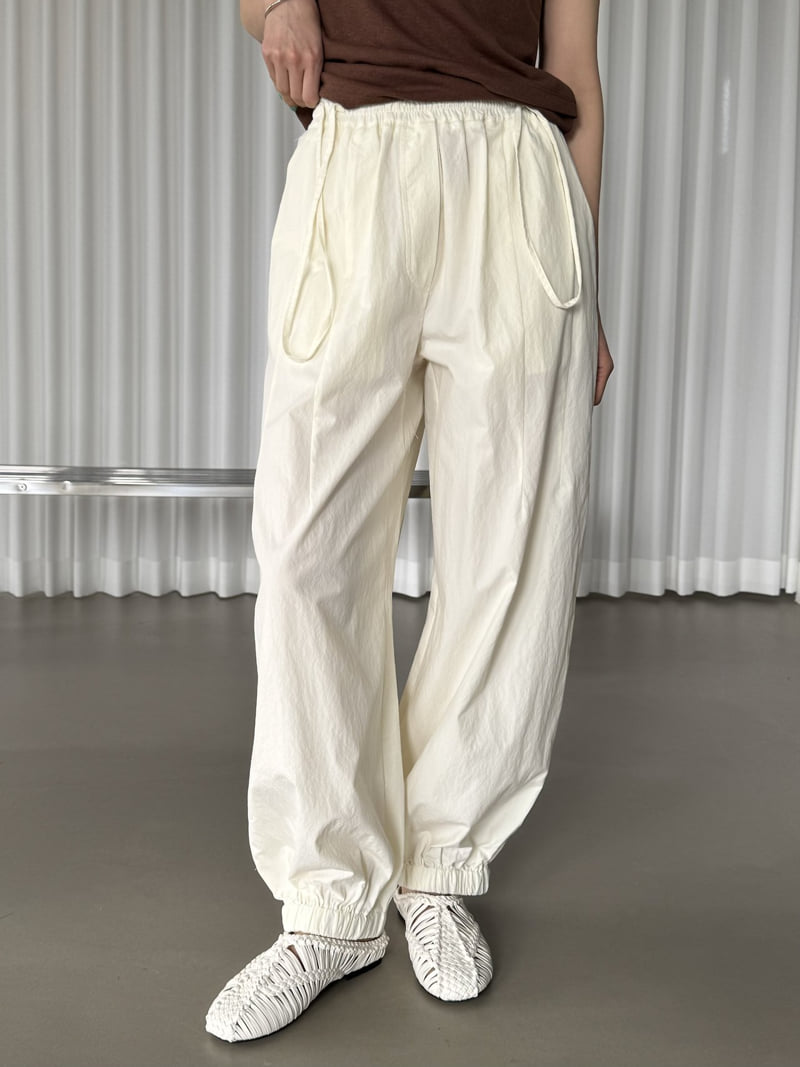 Le Etoile - Korean Women Fashion - #momslook - Balloon Pants - 9
