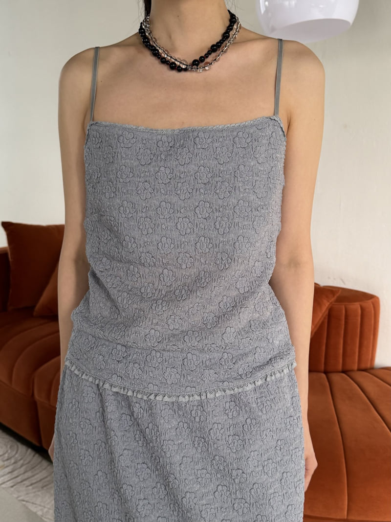 Le Etoile - Korean Women Fashion - #momslook - Daisy Crop Top - 3