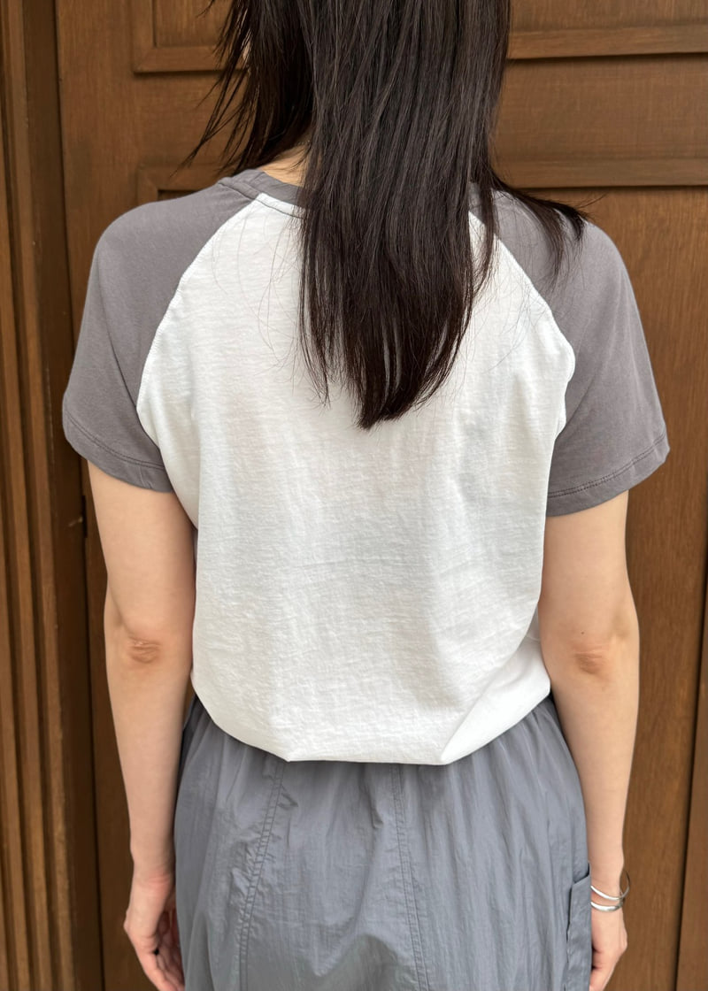 Le Etoile - Korean Women Fashion - #momslook - Betina Graphic Tee - 9